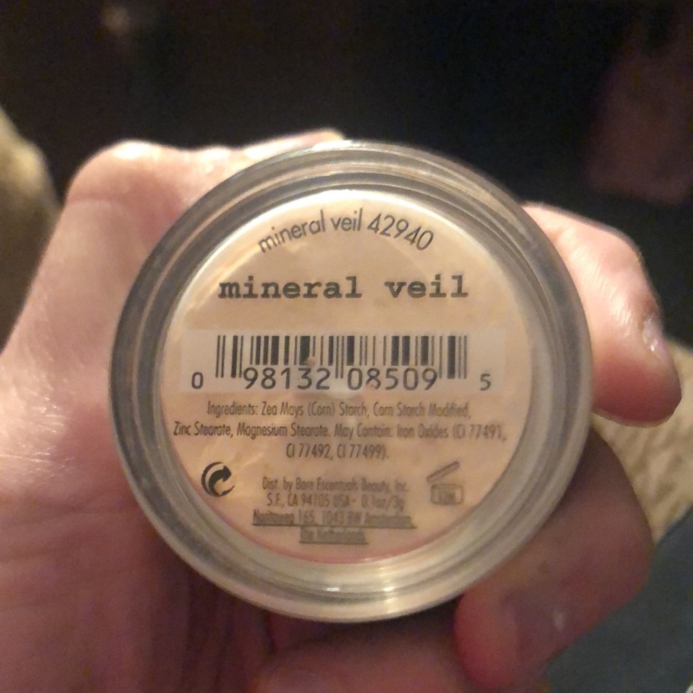bareMinerals Mineral Veil Finishing Powder — BRAND NEW NEVER USED! - Picture 3 of 4